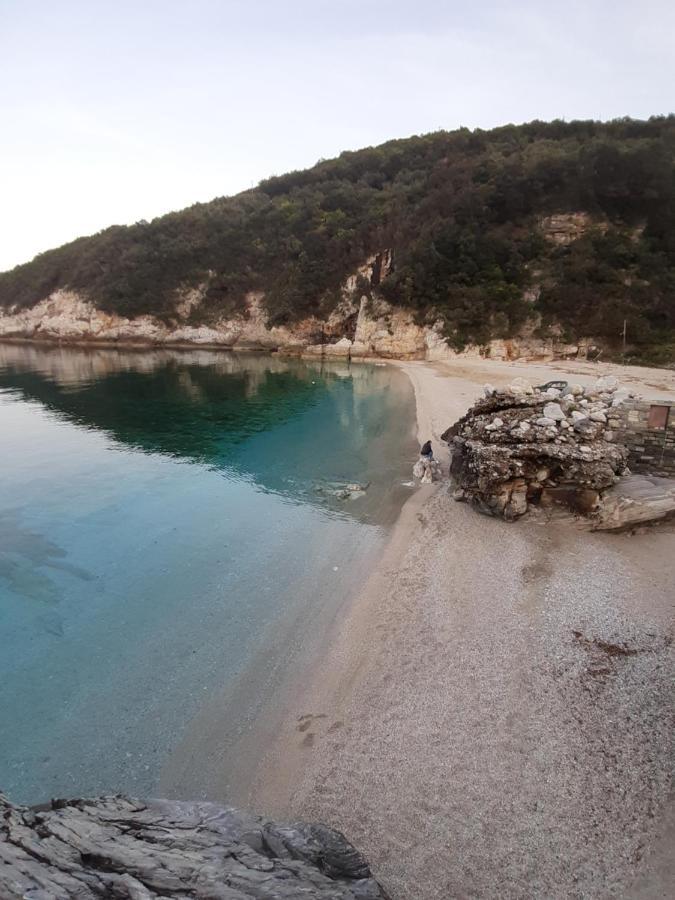 Vila Limnionas Sunview Xorychti Exteriér fotografie
