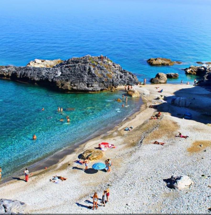 Vila Limnionas Sunview Xorychti Exteriér fotografie